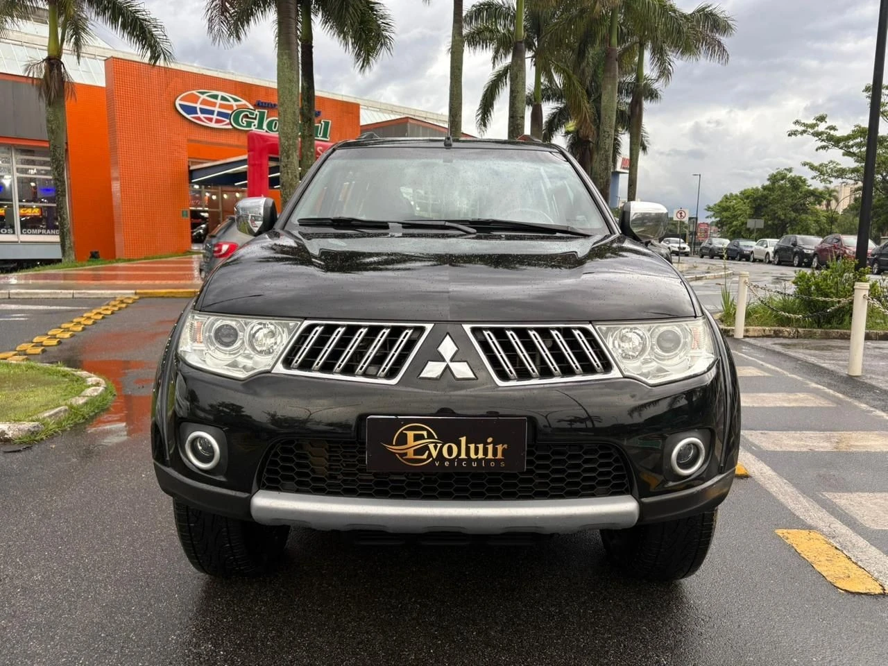 MITSUBISHI PAJERO DAKAR
