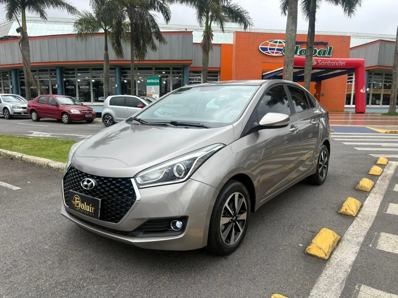HYUNDAI HB20S