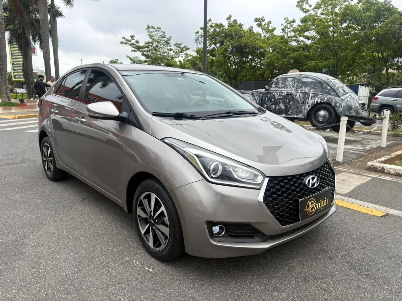 HYUNDAI HB20S