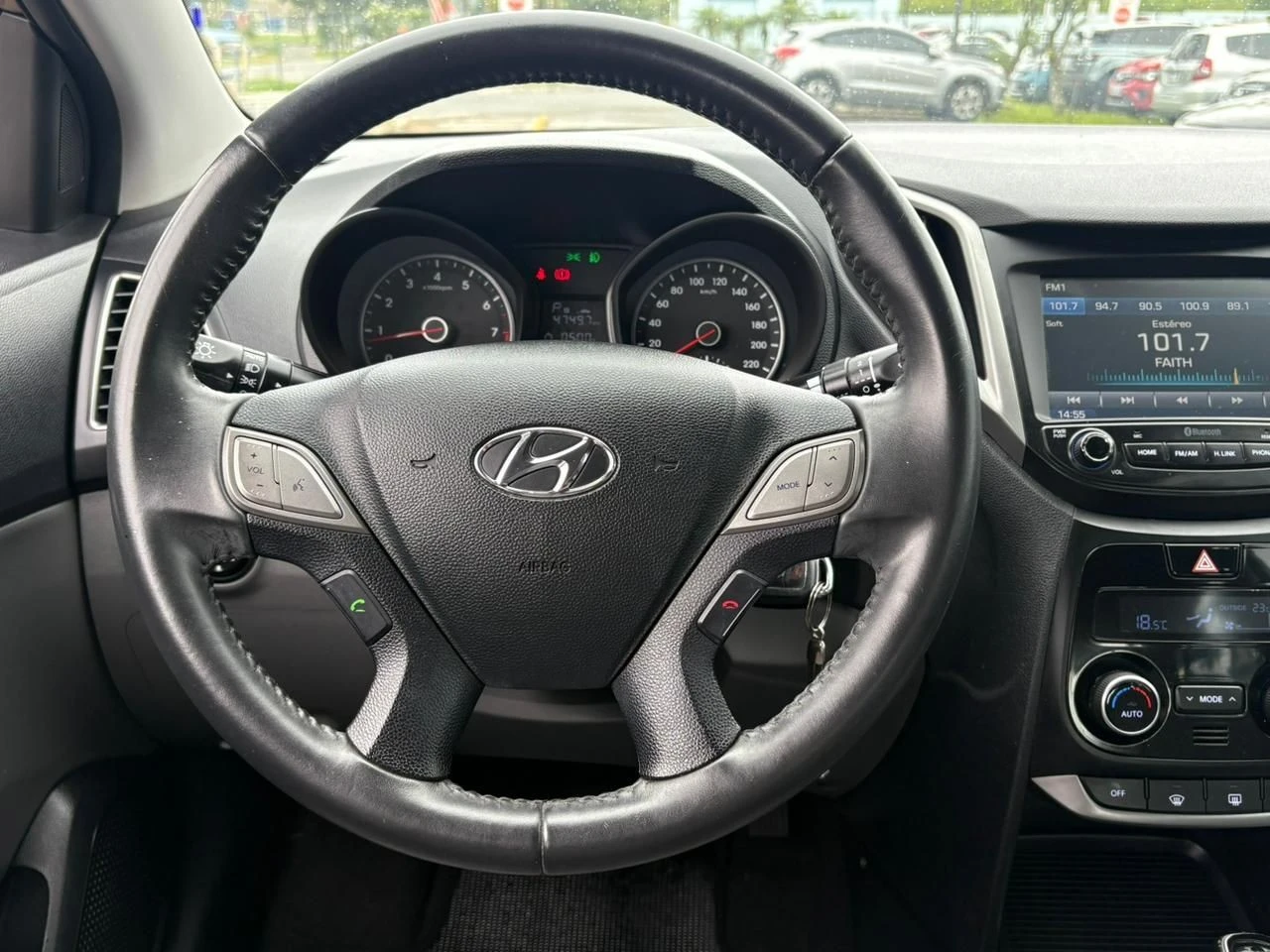 HYUNDAI HB20S