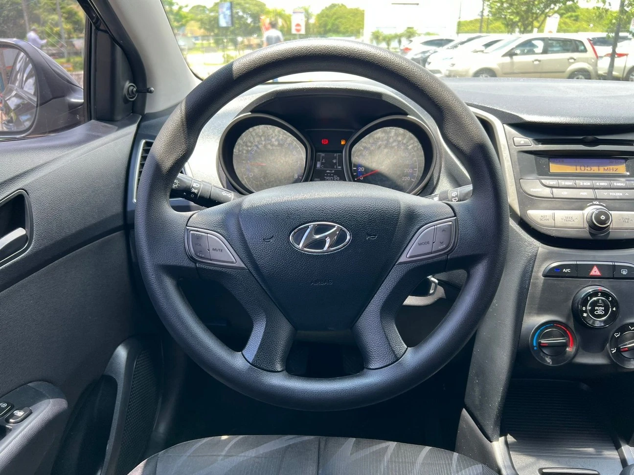 HYUNDAI HB20