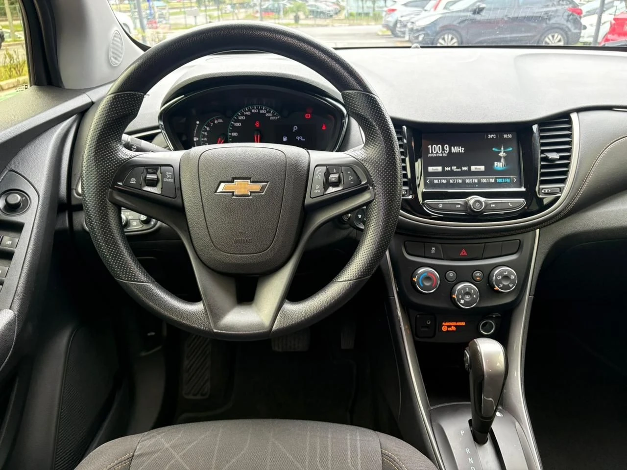 CHEVROLET TRACKER