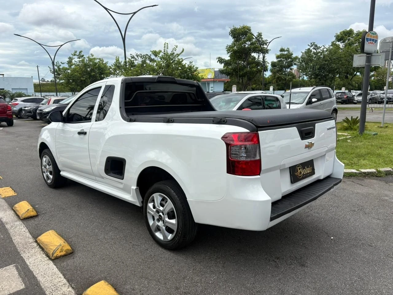 CHEVROLET MONTANA