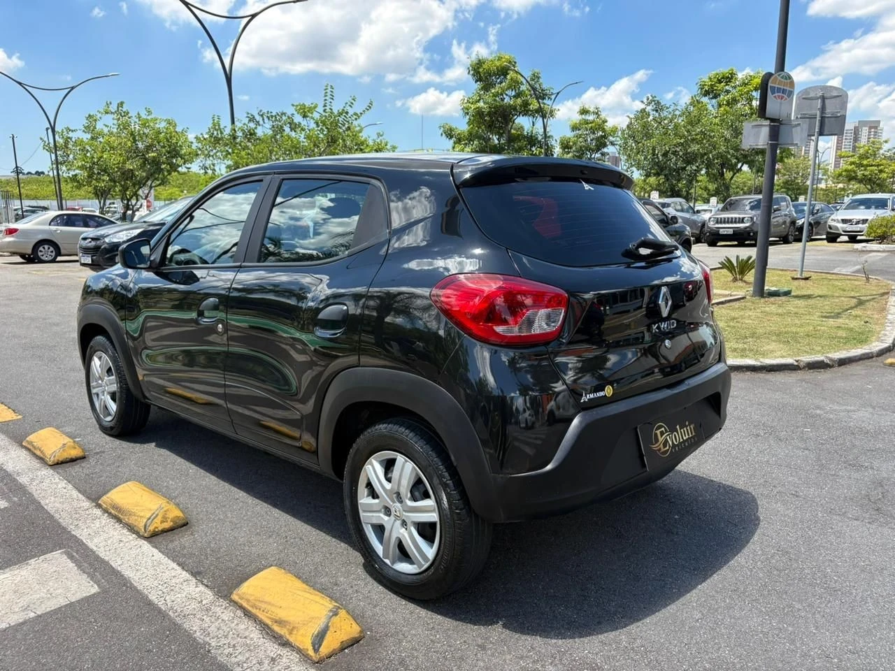 RENAULT KWID