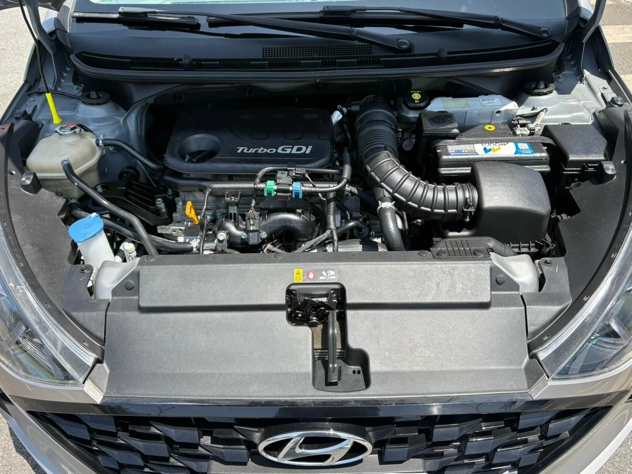 HYUNDAI HB20S