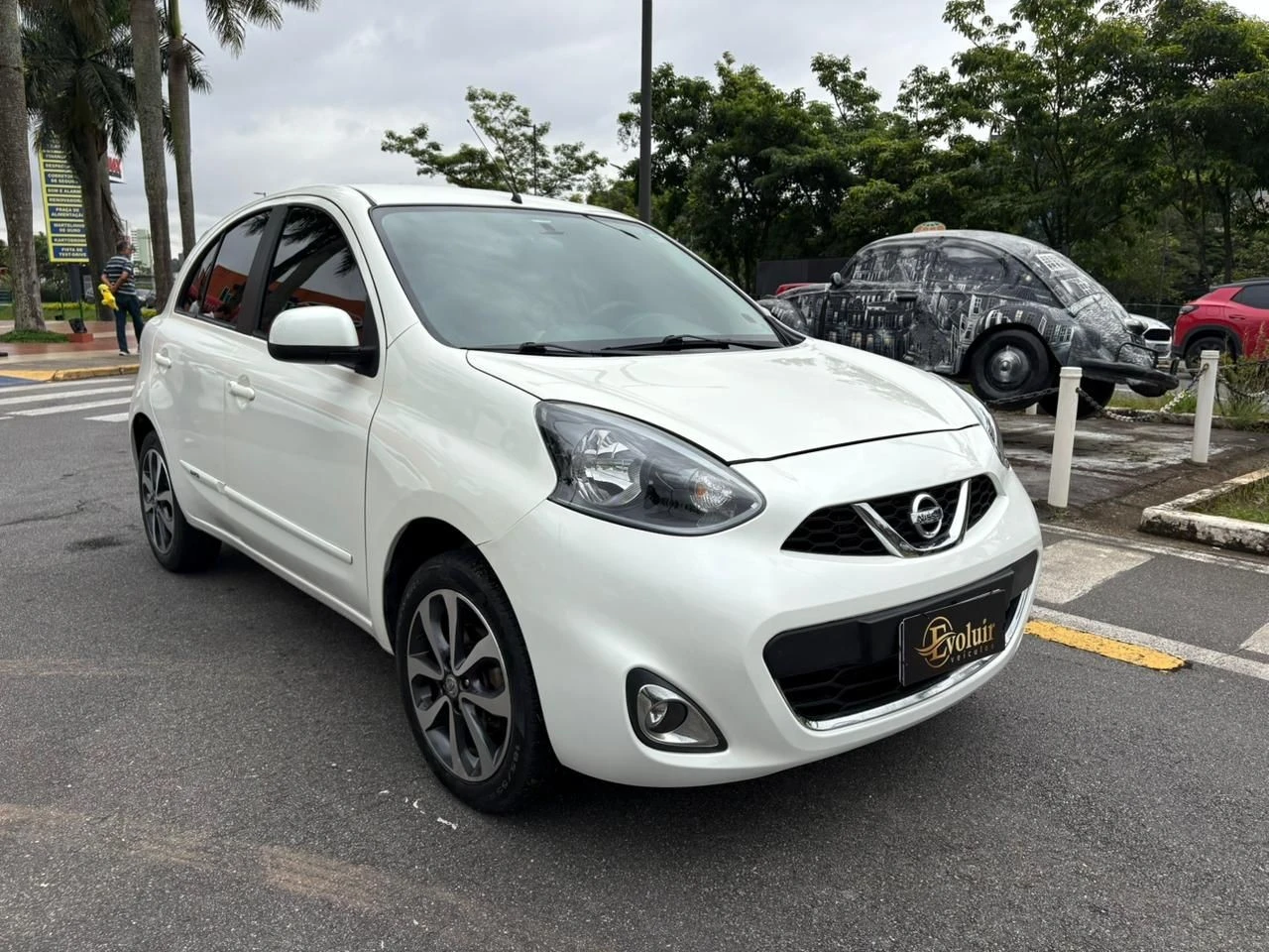 NISSAN MARCH