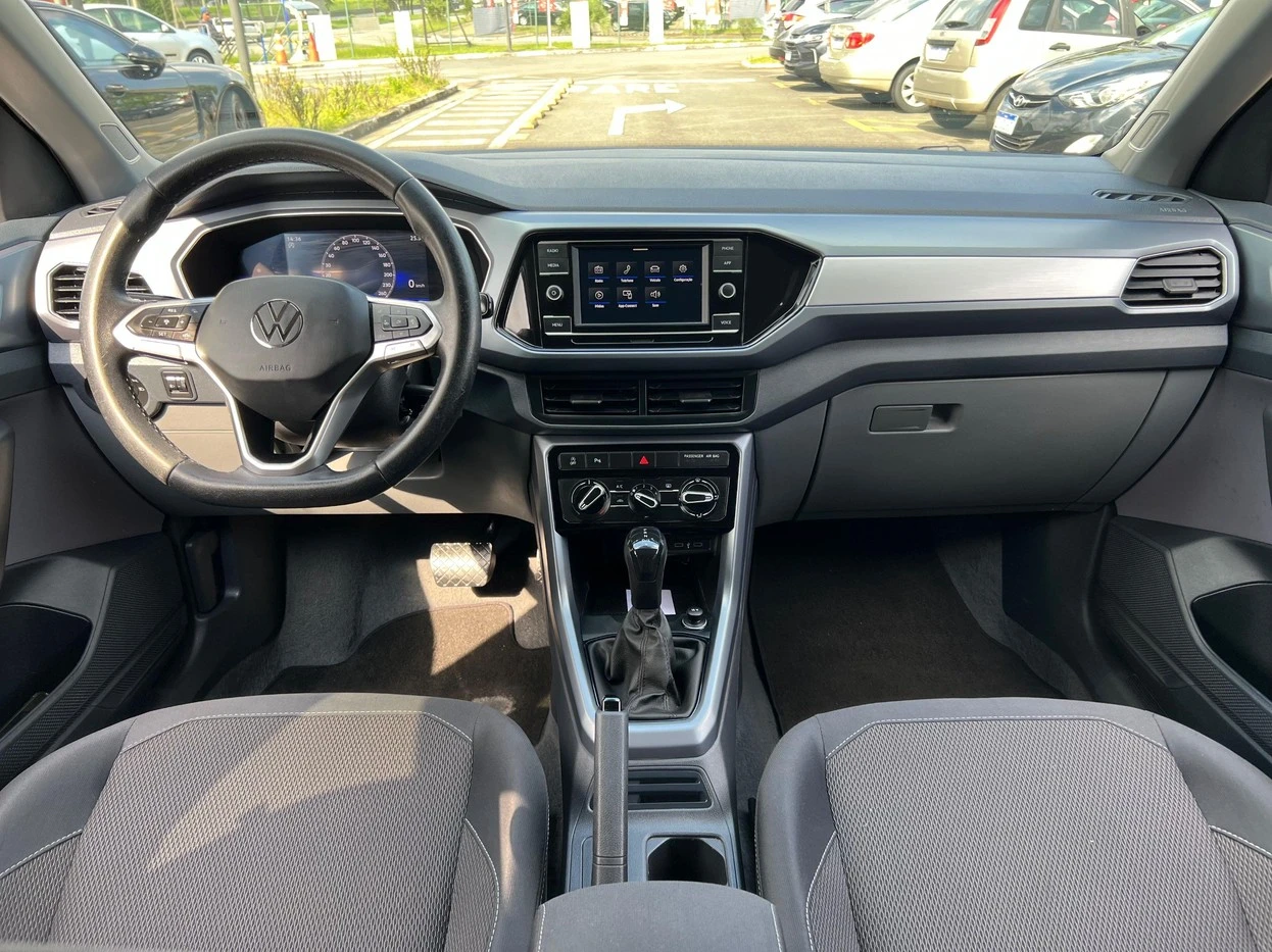 VOLKSWAGEN T-CROSS