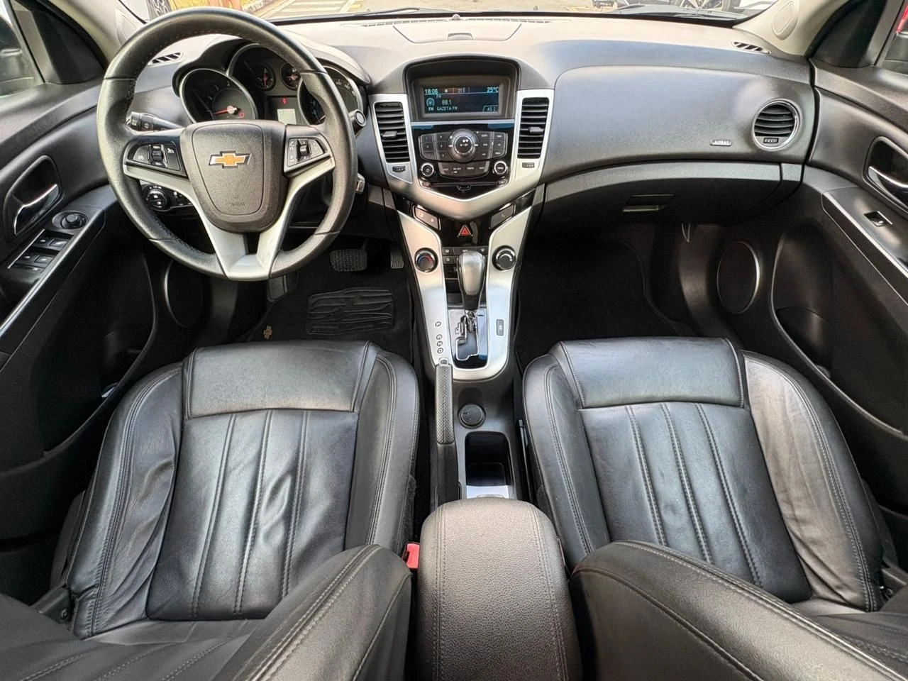 CHEVROLET CRUZE