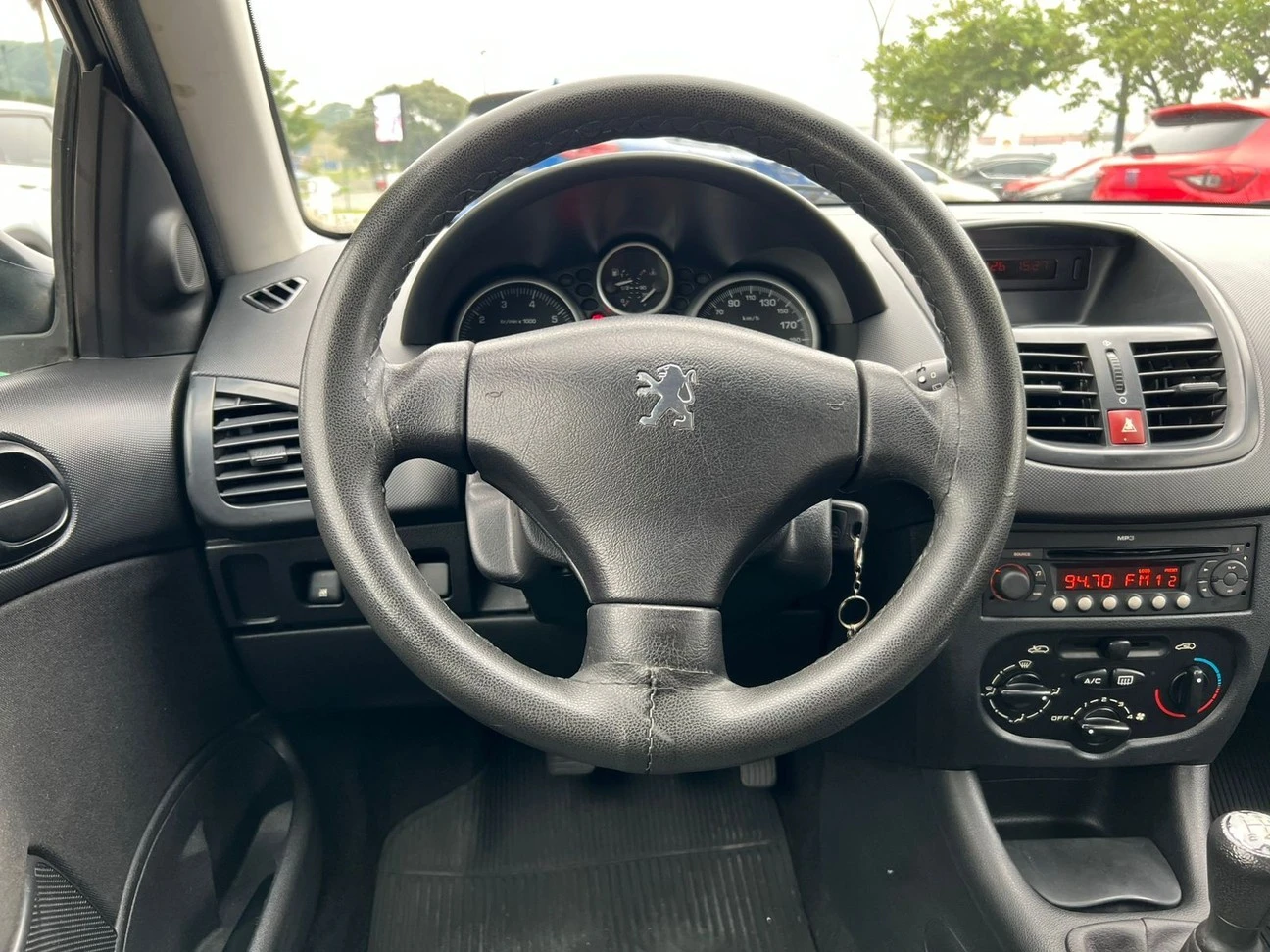 PEUGEOT 207