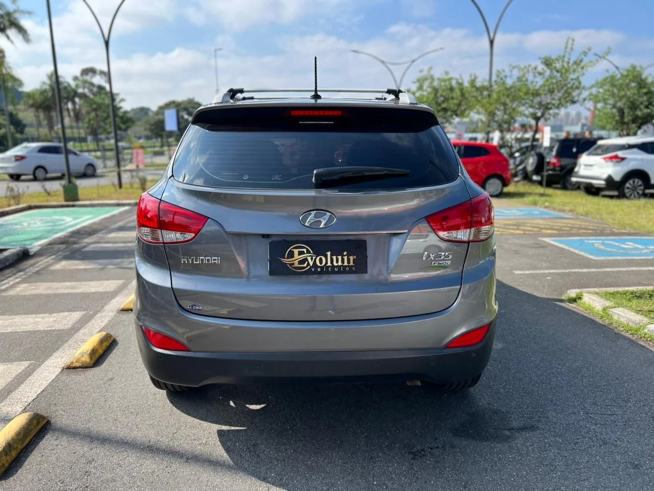 HYUNDAI IX35