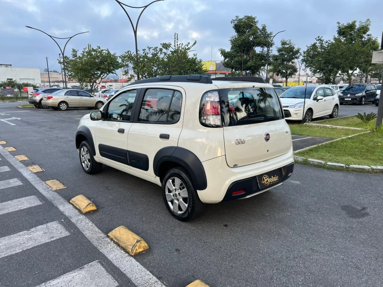 FIAT UNO