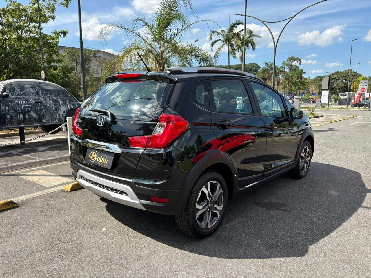 HONDA WR-V