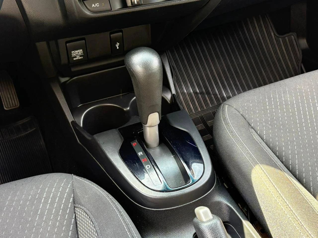HONDA WR-V