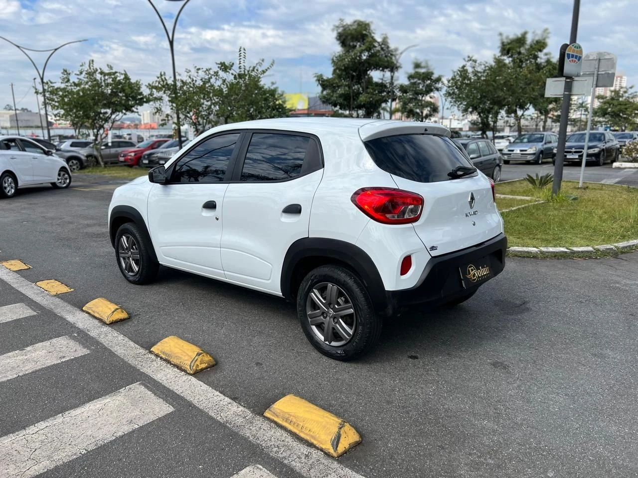 RENAULT KWID