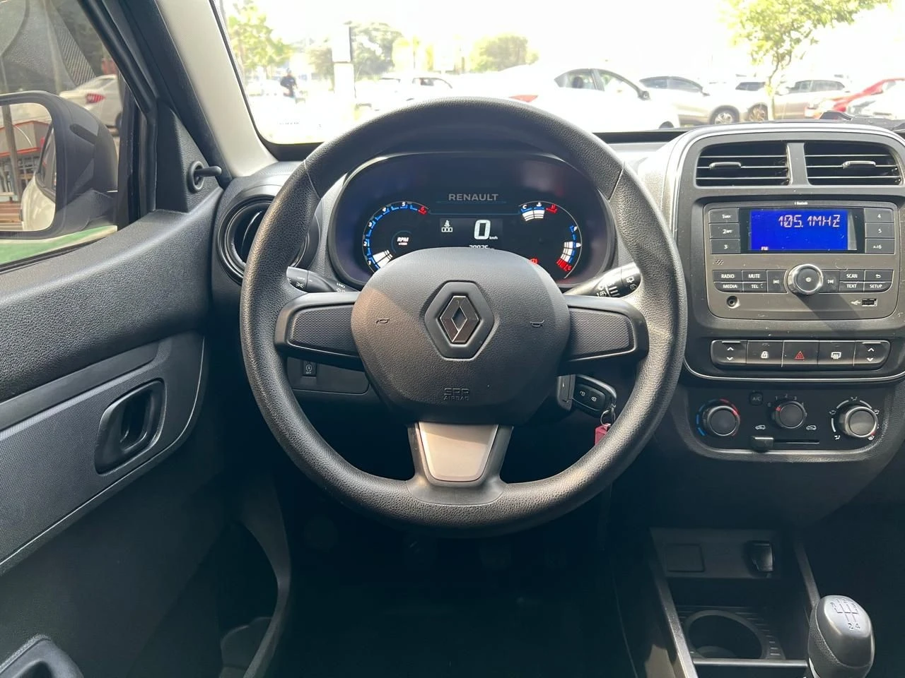 RENAULT KWID