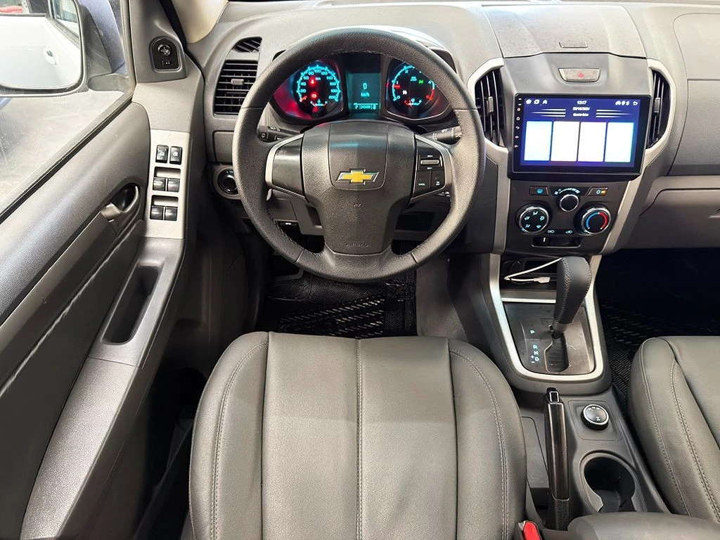 CHEVROLET S10