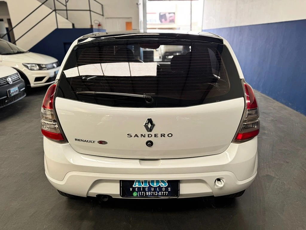 RENAULT SANDERO