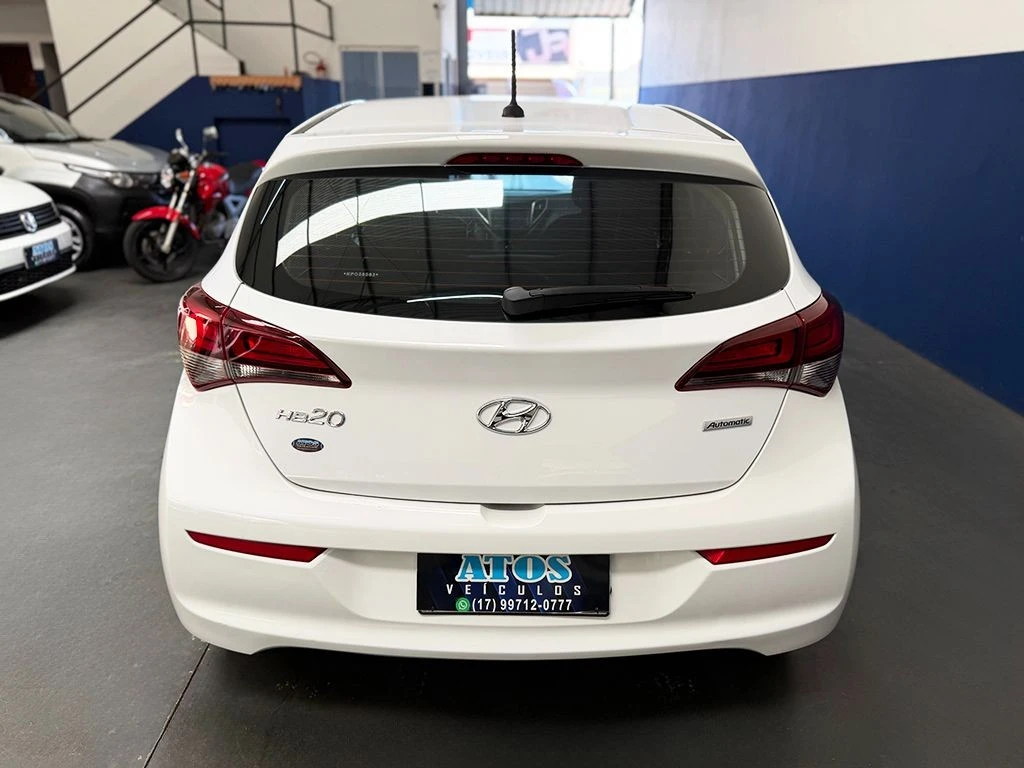 HYUNDAI HB20