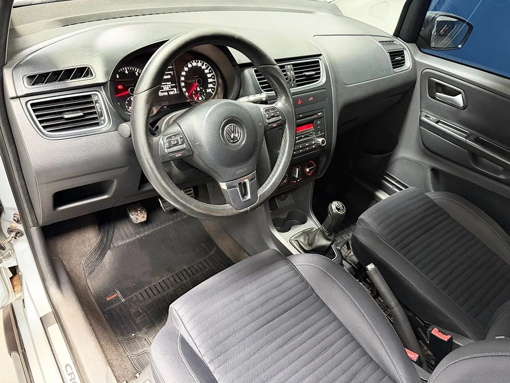 VOLKSWAGEN CROSSFOX