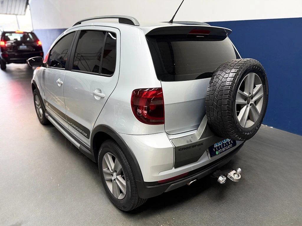 VOLKSWAGEN CROSSFOX