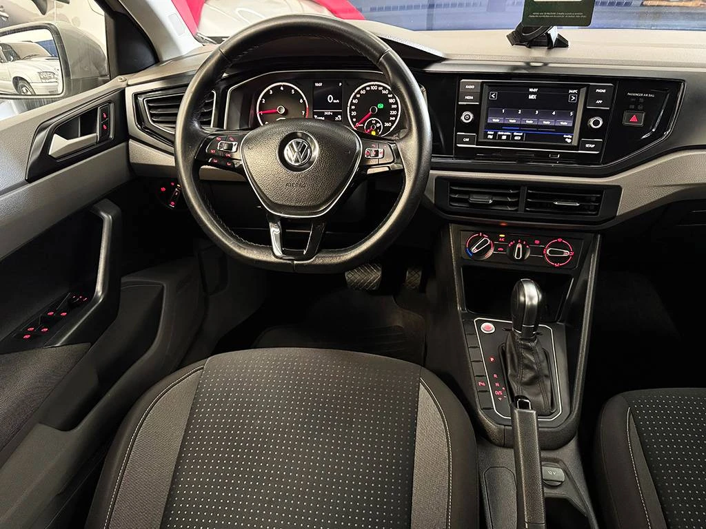 VOLKSWAGEN VIRTUS