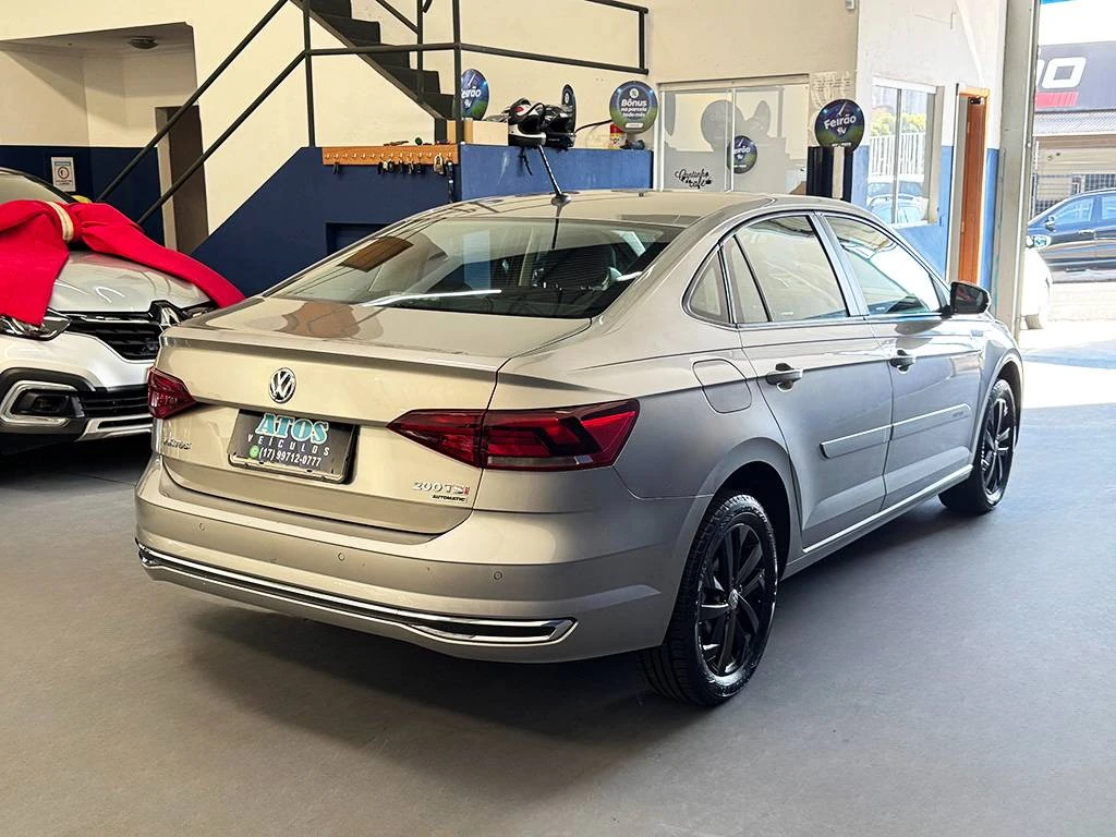VOLKSWAGEN VIRTUS