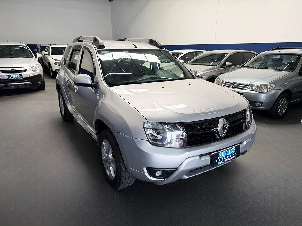 RENAULT DUSTER