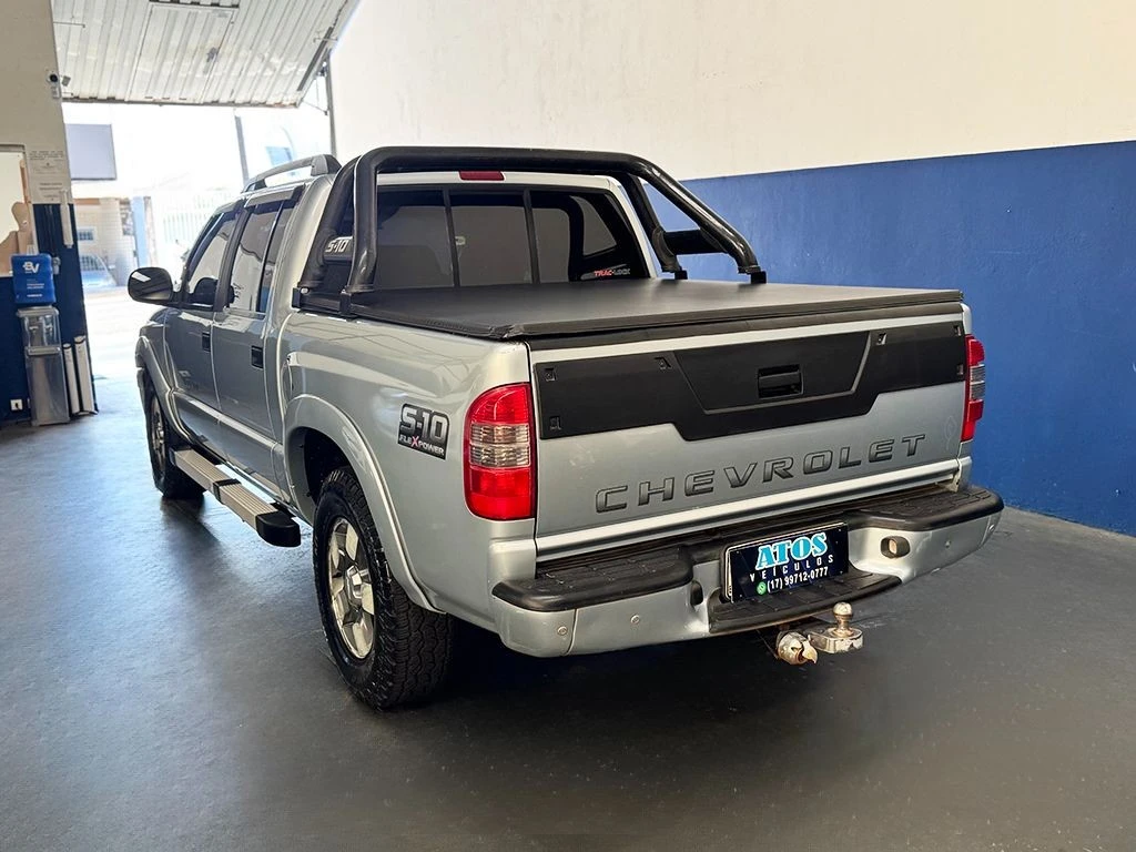 CHEVROLET S10