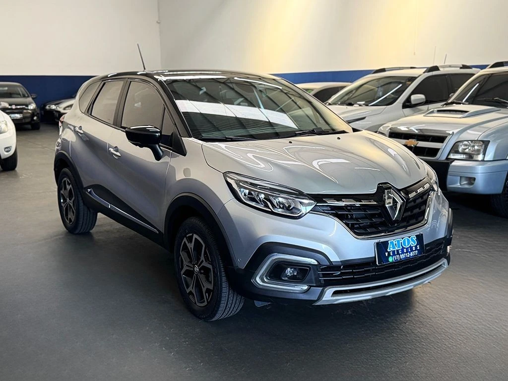 RENAULT CAPTUR