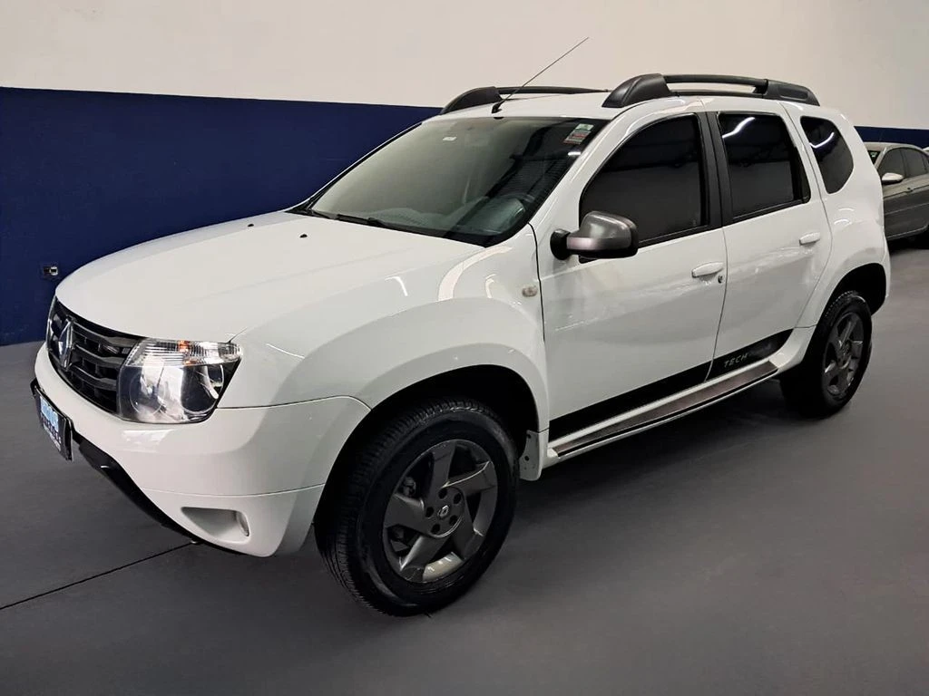 RENAULT DUSTER