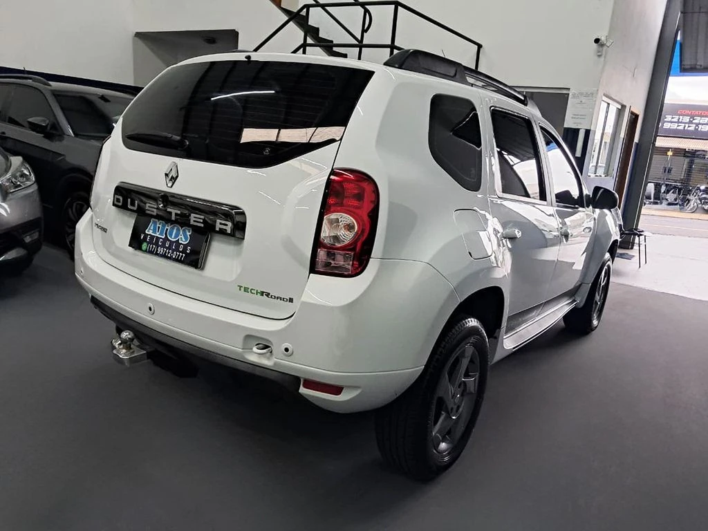 RENAULT DUSTER