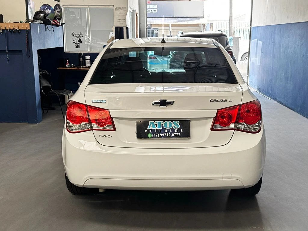 CHEVROLET CRUZE