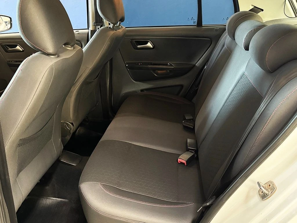 VOLKSWAGEN CROSSFOX