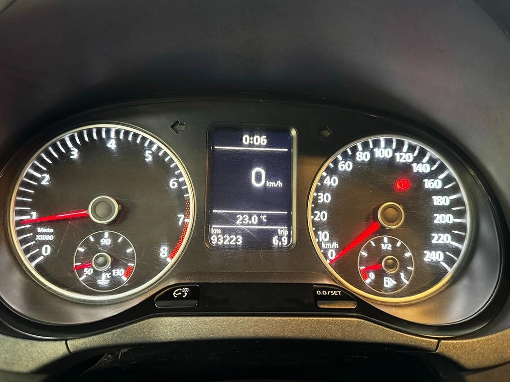 VOLKSWAGEN CROSSFOX