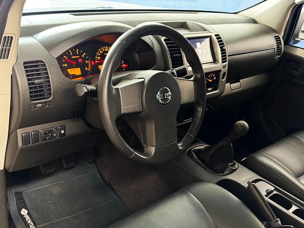 NISSAN FRONTIER