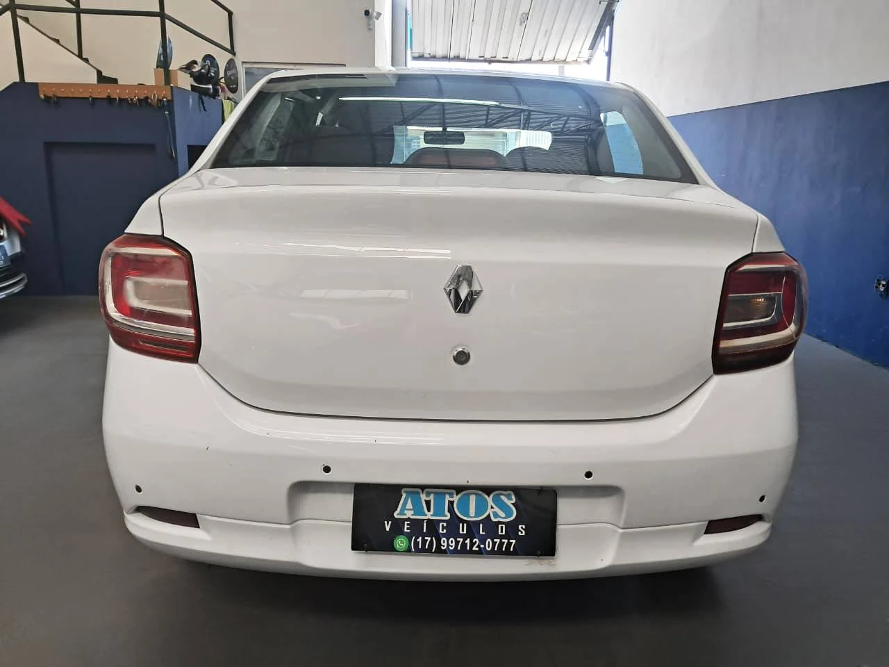 RENAULT LOGAN