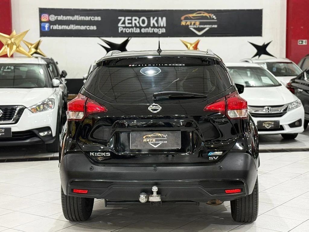 NISSAN KICKS