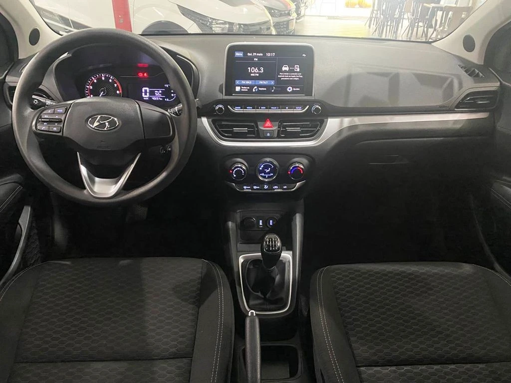 HYUNDAI HB20