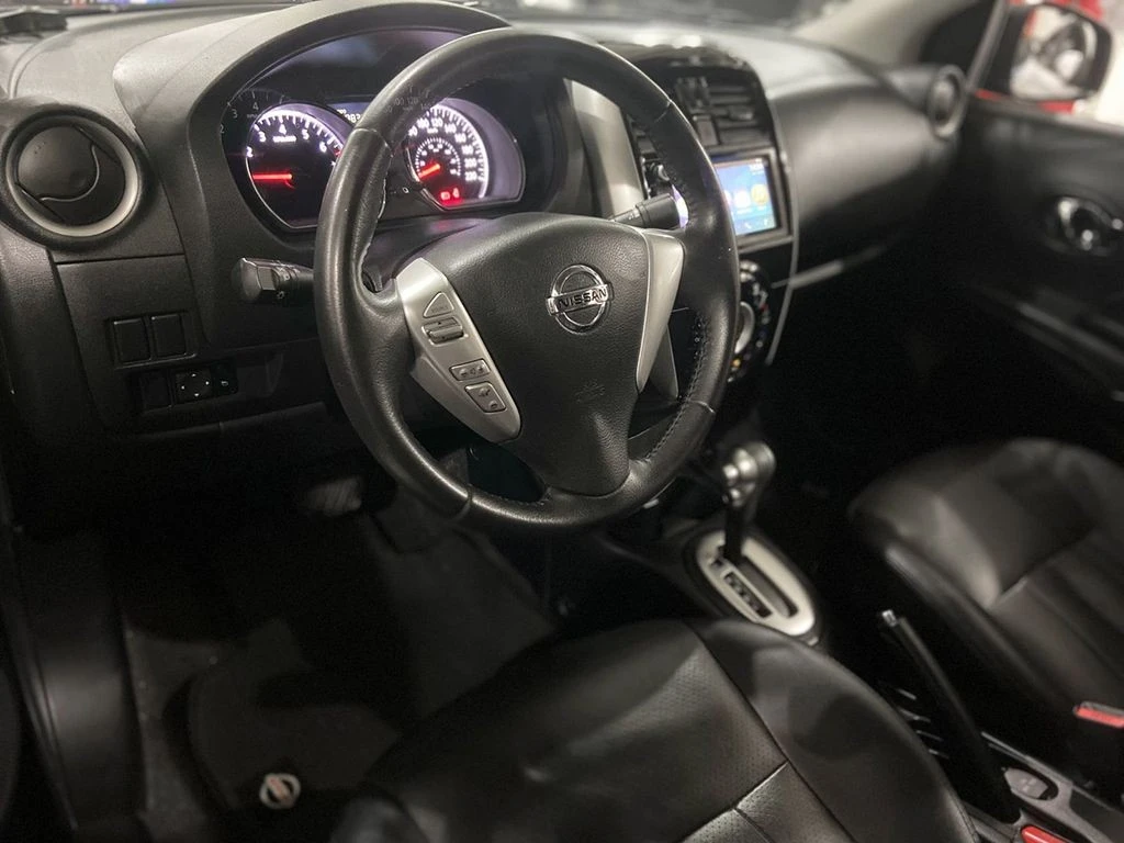 NISSAN VERSA