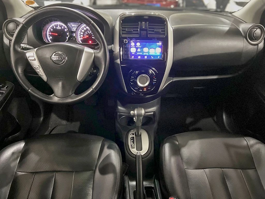 NISSAN VERSA