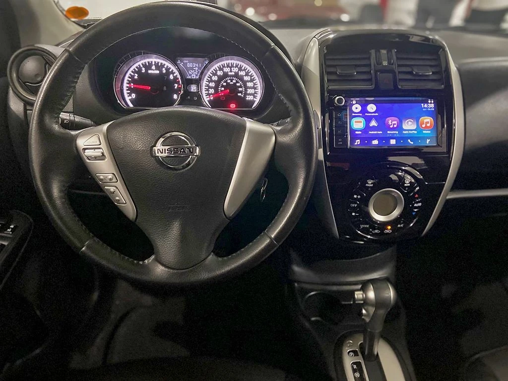 NISSAN VERSA