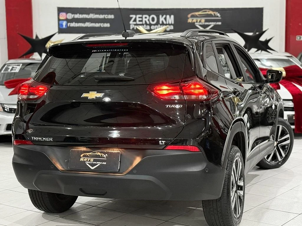 CHEVROLET TRACKER