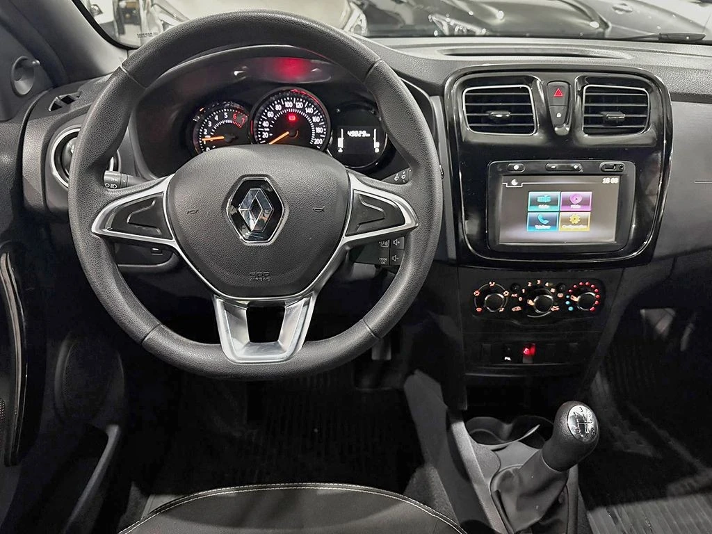 RENAULT SANDERO