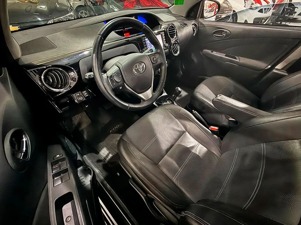 TOYOTA ETIOS