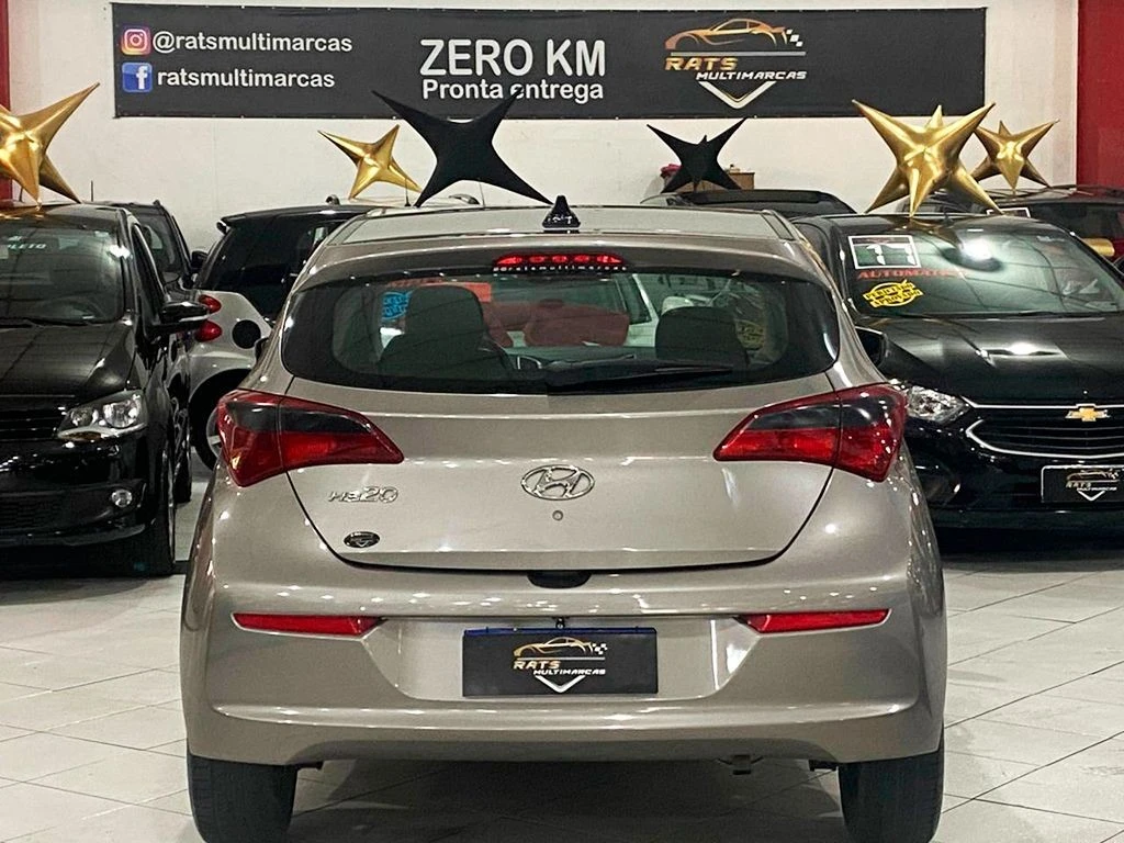 HYUNDAI HB20
