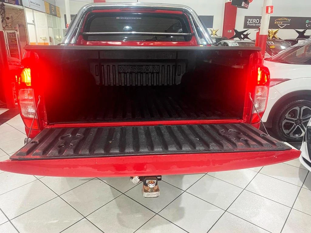 NISSAN FRONTIER