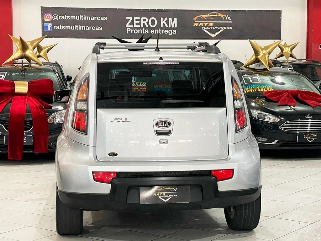 KIA SOUL