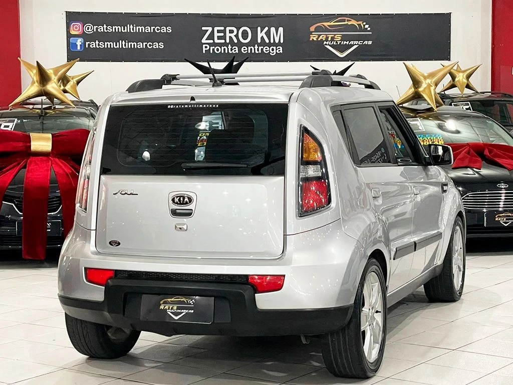 KIA SOUL