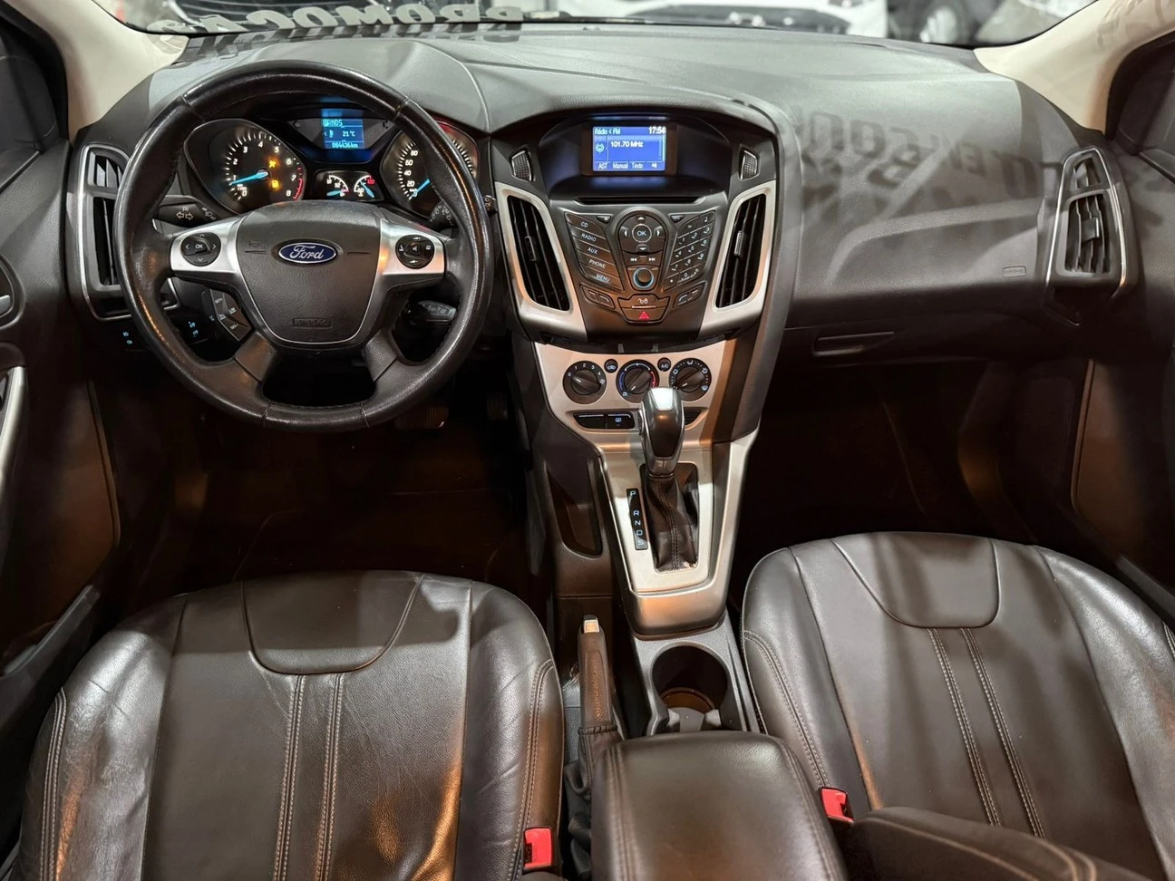 FORD FOCUS