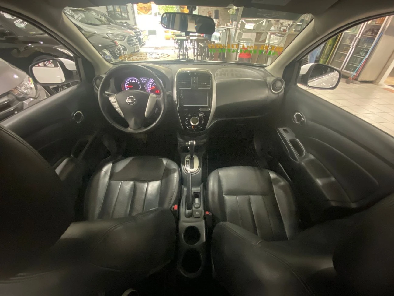NISSAN VERSA